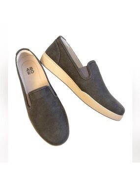 Like New ABEO Leather Encore Slip-On Comfort Loafer / Sneakers Grey Size 8.5